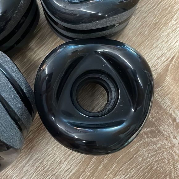 Shark Wheels - All Terrain Longboard/Skateboard Wheels - Picture 4 of 6